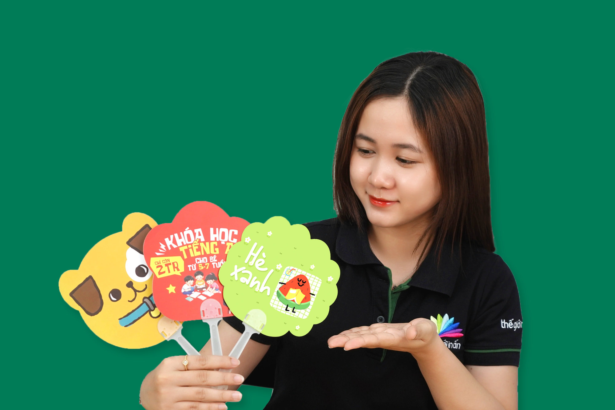 Quạt giấy cán nhựa