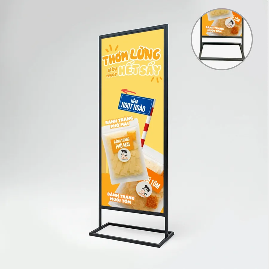Standee chân sắt